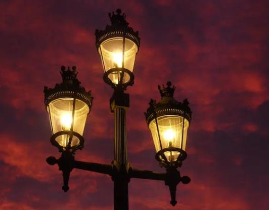 太陽(yáng)能景觀(guān)燈功能介紹